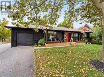 233 Central, Grimsby, Ontario L3M1X6, 3 Bedrooms Bedrooms, ,1 BathroomBathrooms,Single Family,For Lease,Central,X7243604