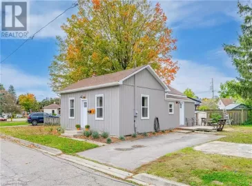 17 CREEDEN Street, Paris, Ontario N3L2B8, 2 Bedrooms Bedrooms, ,1 BathroomBathrooms,Single Family,For Sale,CREEDEN,40502427 17 CREEDEN Street, Paris, Ontario N3L2B8, 2 Bedrooms Bedrooms, ,1 BathroomBathrooms,Single Family,For Sale,CREEDEN,40502427