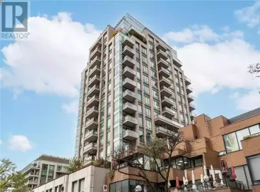 80 YORKVILLE Avenue, Toronto, Ontario M5R2C2, 2 Bedrooms Bedrooms, ,3 BathroomsBathrooms,Single Family,For Lease,YORKVILLE,40504472