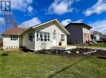 190 Beach Road, Georgina, Ontario L4P2L9, 2 Bedrooms Bedrooms, ,1 BathroomBathrooms,Single Family,For Sale,Beach,N7246706