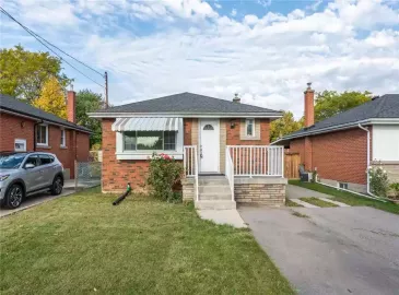 Hamilton, Ontario L8T3H8, 3 Bedrooms Bedrooms, ,1 BathroomBathrooms,Single Family,For Lease,H4178263