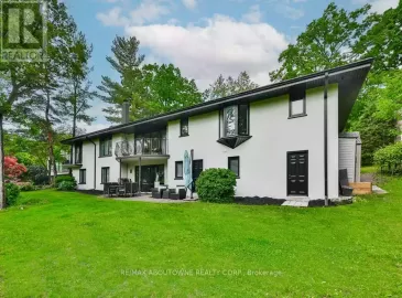 2204 Shardawn Mews, Mississauga, ON L5C1W5, 5 Bedrooms Bedrooms, ,3 BathroomsBathrooms,Single Family,For Sale,Shardawn,W7247208 2204 Shardawn Mews, Mississauga, ON L5C1W5, 5 Bedrooms Bedrooms, ,3 BathroomsBathrooms,Single Family,For Sale,Shardawn,W7247208