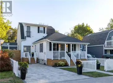 114 LOCKHART Street, Niagara-on-the-Lake, Ontario L0S1J0, 2 Bedrooms Bedrooms, ,2 BathroomsBathrooms,Single Family,For Sale,LOCKHART,40504960