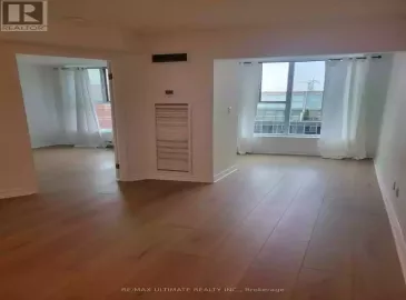 222 The Esplanade, Toronto, Ontario M5A4M8, 2 Bedrooms Bedrooms, ,1 BathroomBathrooms,Single Family,For Lease,The Esplanade,C7248146