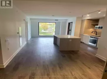 185 Dunlop Street, Barrie, ON L4M1B2, 2 Bedrooms Bedrooms, ,1 BathroomBathrooms,Single Family,For Lease,Dunlop,S7248114