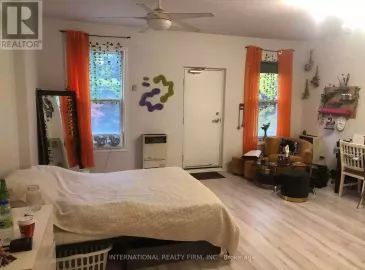 276 George Street, Toronto, ON M5A1Z4, ,1 BathroomBathrooms,Multi-family,For Lease,George,C7248812
