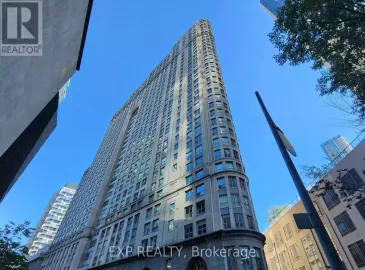 25 The Esplanade, Toronto, Ontario M5E1W5, 2 Bedrooms Bedrooms, ,1 BathroomBathrooms,Single Family,For Sale,The Esplanade,C7249330