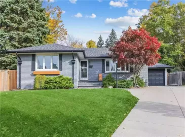 Ancaster, Ontario L9G2P5, 4 Bedrooms Bedrooms, ,2 BathroomsBathrooms,Single Family,For Sale,H4178347