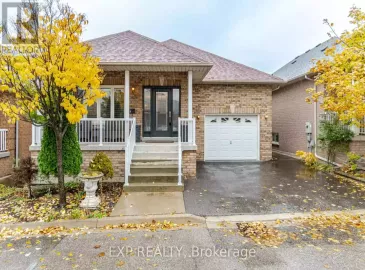 9 Amalfi Court, Vaughan, ON L4L9S2, 5 Bedrooms Bedrooms, ,4 BathroomsBathrooms,Single Family,For Sale,Amalfi,N7250058 9 Amalfi Court, Vaughan, ON L4L9S2, 5 Bedrooms Bedrooms, ,4 BathroomsBathrooms,Single Family,For Sale,Amalfi,N7250058