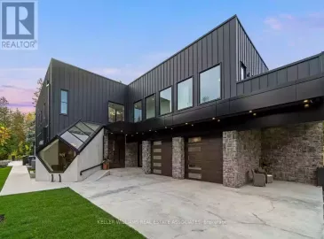 1438 Haig Boulevard, Mississauga, ON L5E2N1, 8 Bedrooms Bedrooms, ,9 BathroomsBathrooms,Single Family,For Sale,Haig,W7250050