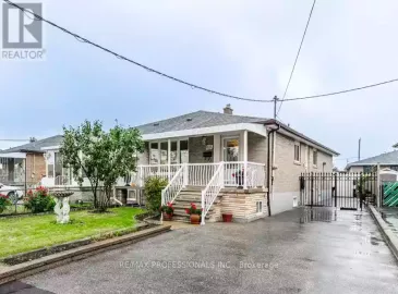 66 Duncanwoods Drive, Toronto, ON M9L2C8, 4 Bedrooms Bedrooms, ,2 BathroomsBathrooms,Single Family,For Sale,Duncanwoods,W7250066