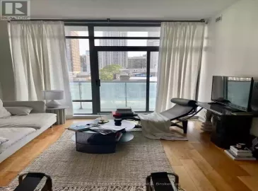 21 Scollard Street, Toronto, ON M5R1G1, 2 Bedrooms Bedrooms, ,1 BathroomBathrooms,Single Family,For Lease,Scollard,C7251684