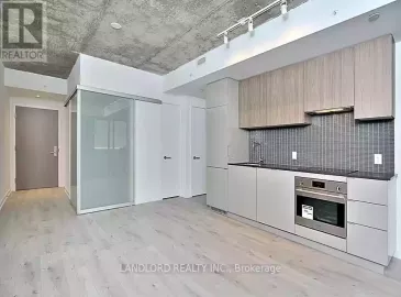 161 Roehampton, Toronto, ON M4P1P9, 2 Bedrooms Bedrooms, ,1 BathroomBathrooms,Single Family,For Lease,Roehampton,C7251604