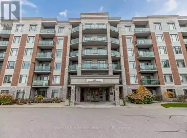 400 William Graham Drive, Aurora, ON L4G1L7, 2 Bedrooms Bedrooms, ,2 BathroomsBathrooms,Single Family,For Sale,William Graham,N7251834