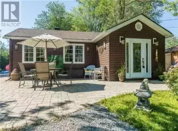 1127 Shore Acres Drive, Innisfil, ON L0L1R0, 2 Bedrooms Bedrooms, ,1 BathroomBathrooms,Single Family,For Sale,Shore Acres,N7251920