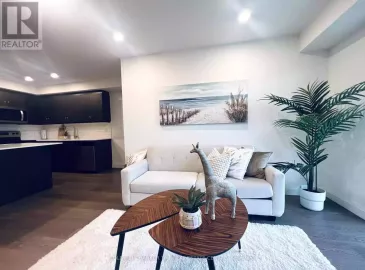 58 Lakeside Terrace, Barrie, Ontario L4M7B9, 2 Bedrooms Bedrooms, ,2 BathroomsBathrooms,Single Family,For Lease,Lakeside,S7252062