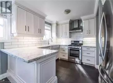 4 MALLARD Crescent, Brampton, Ontario L6S2T5, 4 Bedrooms Bedrooms, ,3 BathroomsBathrooms,Single Family,For Sale,MALLARD,40505673
