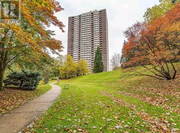 3100 Kirwin, Mississauga, ON L5A3S6, 3 Bedrooms Bedrooms, ,2 BathroomsBathrooms,Single Family,For Sale,Kirwin,W7252700