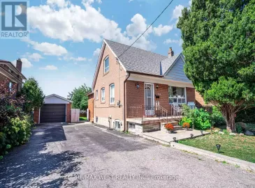 114 Lexfield, Toronto, Ontario M3M1M8, 4 Bedrooms Bedrooms, ,2 BathroomsBathrooms,Single Family,For Sale,Lexfield,W7253036