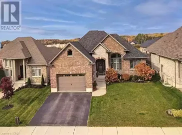 46 ROSS Avenue, Simcoe, ON N3Y0B2, 3 Bedrooms Bedrooms, ,3 BathroomsBathrooms,Single Family,For Sale,ROSS,40502481