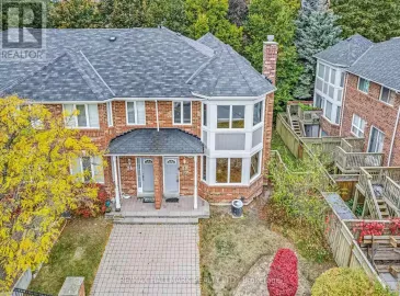 18 Clark, Vaughan, Ontario L4J8H1, 3 Bedrooms Bedrooms, ,4 BathroomsBathrooms,Single Family,For Sale,Clark,N7253634