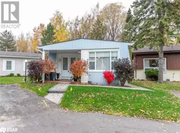 121 LINDEN Lane, Innisfil, Ontario L9S1N3, 2 Bedrooms Bedrooms, ,1 BathroomBathrooms,Single Family,For Sale,LINDEN,40505466 121 LINDEN Lane, Innisfil, Ontario L9S1N3, 2 Bedrooms Bedrooms, ,1 BathroomBathrooms,Single Family,For Sale,LINDEN,40505466