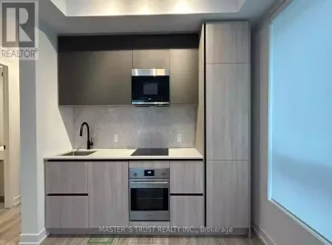 108 Peter Street, Toronto, Ontario M5V2G7, 3 Bedrooms Bedrooms, ,2 BathroomsBathrooms,Single Family,For Lease,Peter,C7254040