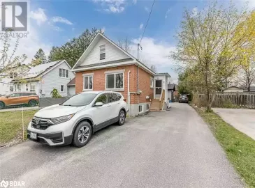 12 DUFFERIN Street, Barrie, ON L4N2J7, 5 Bedrooms Bedrooms, ,3 BathroomsBathrooms,Multi-family,For Sale,DUFFERIN,40506132