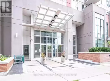 25 Town Centre Court, Toronto, Ontario M1P0B4, 2 Bedrooms Bedrooms, ,2 BathroomsBathrooms,Single Family,For Lease,Town Centre,E7255694