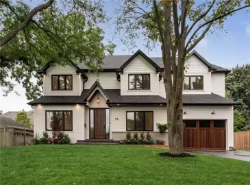 Burlington, ON L7L2M9, 5 Bedrooms Bedrooms, ,4 BathroomsBathrooms,Single Family,For Sale,H4178526