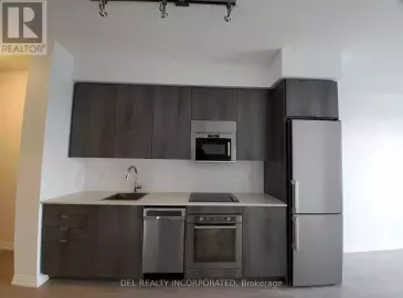 101 Erskine, Toronto, Ontario M4P0C5, 2 Bedrooms Bedrooms, ,1 BathroomBathrooms,Single Family,For Lease,Erskine,C7258362