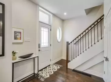 Hamilton, Ontario L8R2R1, 3 Bedrooms Bedrooms, ,3 BathroomsBathrooms,Single Family,For Lease,H4177988