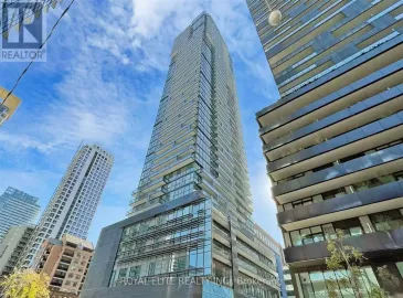 39 Roehampton, Toronto, Ontario M4P0G1, 2 Bedrooms Bedrooms, ,2 BathroomsBathrooms,Single Family,For Lease,Roehampton,C7259816