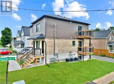 272 NIAGARA Street, Welland, ON L3C1K4, 2 Bedrooms Bedrooms, ,1 BathroomBathrooms,Single Family,For Lease,NIAGARA,40506816 272 NIAGARA Street, Welland, ON L3C1K4, 2 Bedrooms Bedrooms, ,1 BathroomBathrooms,Single Family,For Lease,NIAGARA,40506816