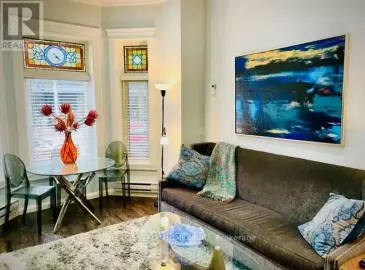 175 Euclid, Toronto, ON M6J2J8, 2 Bedrooms Bedrooms, ,1 BathroomBathrooms,Single Family,For Lease,Euclid,C7260820