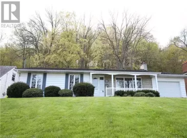 90 DORCHESTER Drive, Grimsby, ON L3M1A8, 3 Bedrooms Bedrooms, ,2 BathroomsBathrooms,Single Family,For Lease,DORCHESTER,40502646