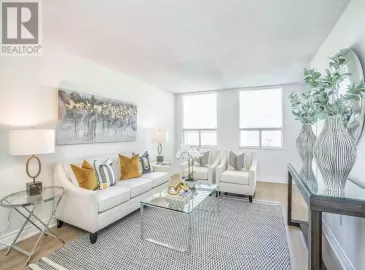3650 Kaneff Crescent, Mississauga, ON L5A4A1, 2 Bedrooms Bedrooms, ,2 BathroomsBathrooms,Single Family,For Sale,Kaneff,W7262152