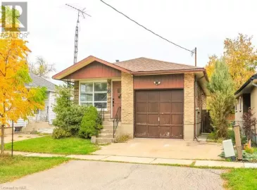 10 JOSEPHINE Street, St. Catharines, Ontario L2S1J2, 5 Bedrooms Bedrooms, ,2 BathroomsBathrooms,Single Family,For Sale,JOSEPHINE,40503155 10 JOSEPHINE Street, St. Catharines, Ontario L2S1J2, 5 Bedrooms Bedrooms, ,2 BathroomsBathrooms,Single Family,For Sale,JOSEPHINE,40503155