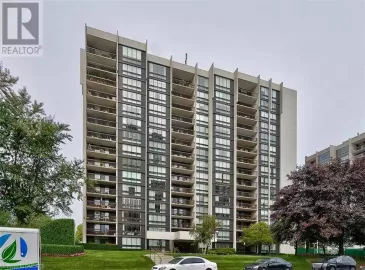 2185 MARINE Drive, Oakville, Ontario L6L5L6, 2 Bedrooms Bedrooms, ,2 BathroomsBathrooms,Single Family,For Sale,MARINE,40507224