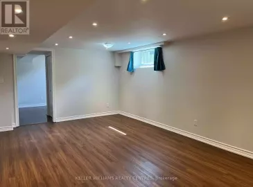 211 Silverbirch Drive, Newmarket, Ontario L3Y2Z6, 2 Bedrooms Bedrooms, ,1 BathroomBathrooms,Single Family,For Lease,Silverbirch,N7262958 211 Silverbirch Drive, Newmarket, Ontario L3Y2Z6, 2 Bedrooms Bedrooms, ,1 BathroomBathrooms,Single Family,For Lease,Silverbirch,N7262958