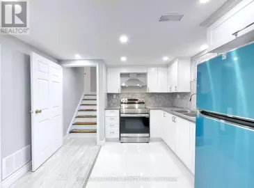 3275 Trisha Downs, Mississauga, ON L5A2A6, 1 Bedroom Bedrooms, ,1 BathroomBathrooms,Single Family,For Lease,Trisha,W7263238