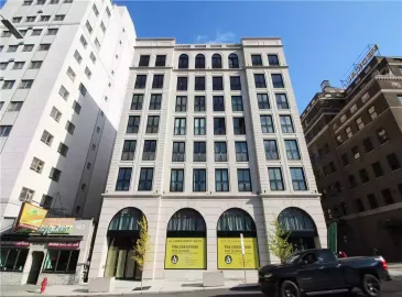 Hamilton, Ontario L8P3A3, 1 Bedroom Bedrooms, ,1 BathroomBathrooms,Single Family,For Lease,H4178643