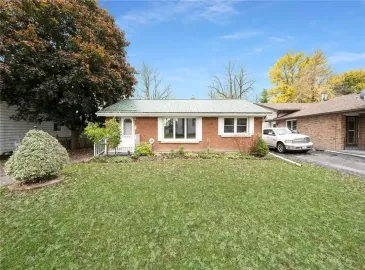 Dunnville, Ontario N1A1E6, 4 Bedrooms Bedrooms, ,2 BathroomsBathrooms,Single Family,For Sale,H4178919 Dunnville, Ontario N1A1E6, 4 Bedrooms Bedrooms, ,2 BathroomsBathrooms,Single Family,For Sale,H4178919