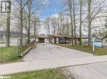 98 CUNDLES Road, Barrie, Ontario L4M2Z9, 4 Bedrooms Bedrooms, ,2 BathroomsBathrooms,Multi-family,For Sale,CUNDLES,40508049