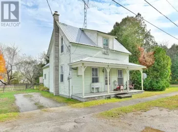 30 Clement Street, Addington Highlands, ON K0H1P0, 3 Bedrooms Bedrooms, ,1 BathroomBathrooms,Single Family,For Sale,Clement,X7264690 30 Clement Street, Addington Highlands, ON K0H1P0, 3 Bedrooms Bedrooms, ,1 BathroomBathrooms,Single Family,For Sale,Clement,X7264690
