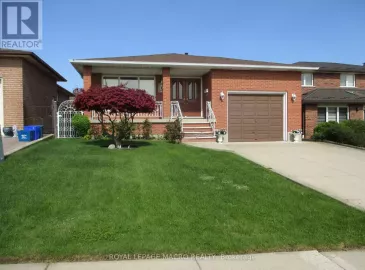 81 Glenayr Street, Hamilton, Ontario L9C7J2, 3 Bedrooms Bedrooms, ,2 BathroomsBathrooms,Single Family,For Sale,Glenayr,X7266080