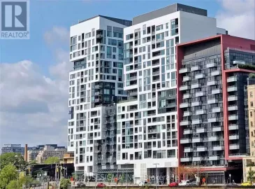 576 Front Street, Toronto, Ontario M6V0P8, 2 Bedrooms Bedrooms, ,2 BathroomsBathrooms,Single Family,For Lease,Front,C7268320 576 Front Street, Toronto, Ontario M6V0P8, 2 Bedrooms Bedrooms, ,2 BathroomsBathrooms,Single Family,For Lease,Front,C7268320