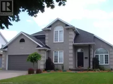 7670 BERNADETTE Crescent, Niagara Falls, Ontario L2H2X2, 3 Bedrooms Bedrooms, ,3 BathroomsBathrooms,Single Family,For Sale,BERNADETTE,40472573 7670 BERNADETTE Crescent, Niagara Falls, Ontario L2H2X2, 3 Bedrooms Bedrooms, ,3 BathroomsBathrooms,Single Family,For Sale,BERNADETTE,40472573