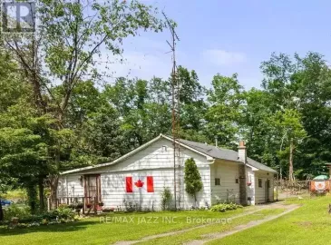 338A Black River Road, Tweed, ON K0K2J0, 2 Bedrooms Bedrooms, ,1 BathroomBathrooms,Single Family,For Sale,Black River,X6768060