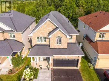 52 Cook Street, Kawartha Lakes, Ontario K9V0C6, 5 Bedrooms Bedrooms, ,4 BathroomsBathrooms,Single Family,For Sale,Cook,X6791376